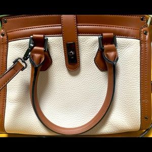 Purse crossbody shoulder bag Calvin Klein nwot